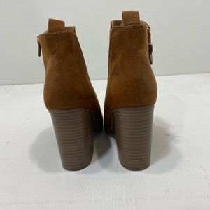 Express brown booties size 7